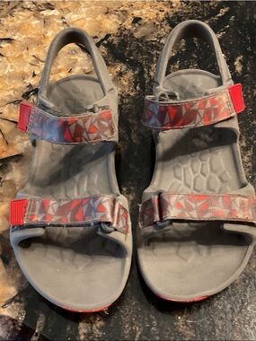 Merrell Hydro Drift Gray Sandals with Red Accent Straps